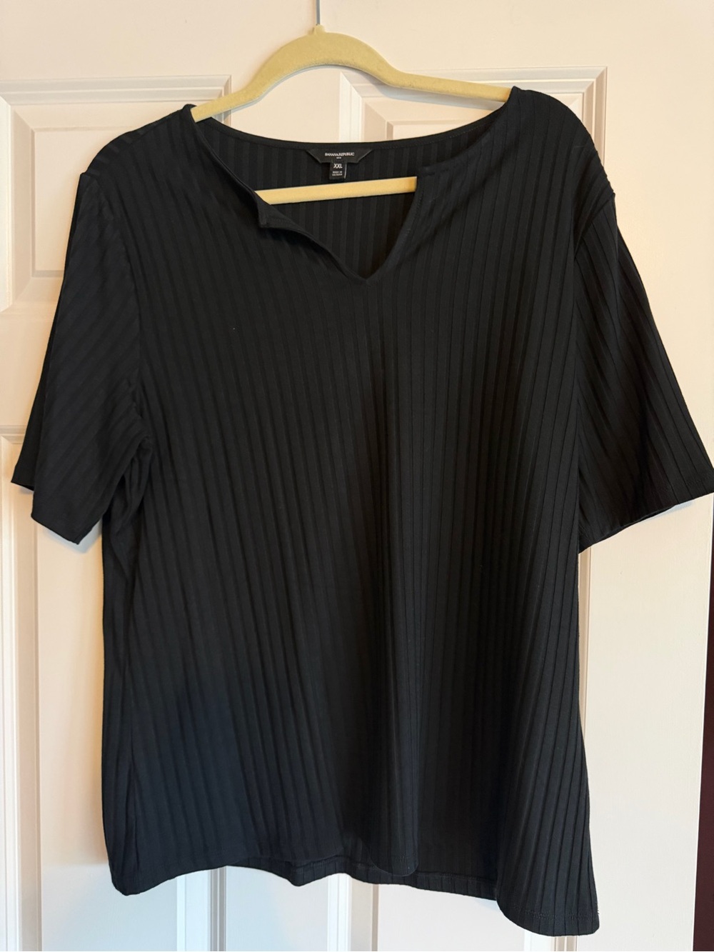 Banana Republic Black Ribbed Short-Sleeve Top with Notch Neck